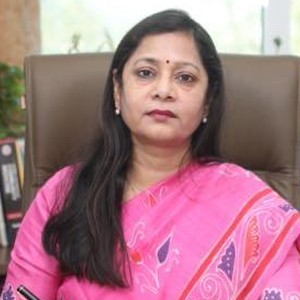 Prof (Dr). Vartika Saxena