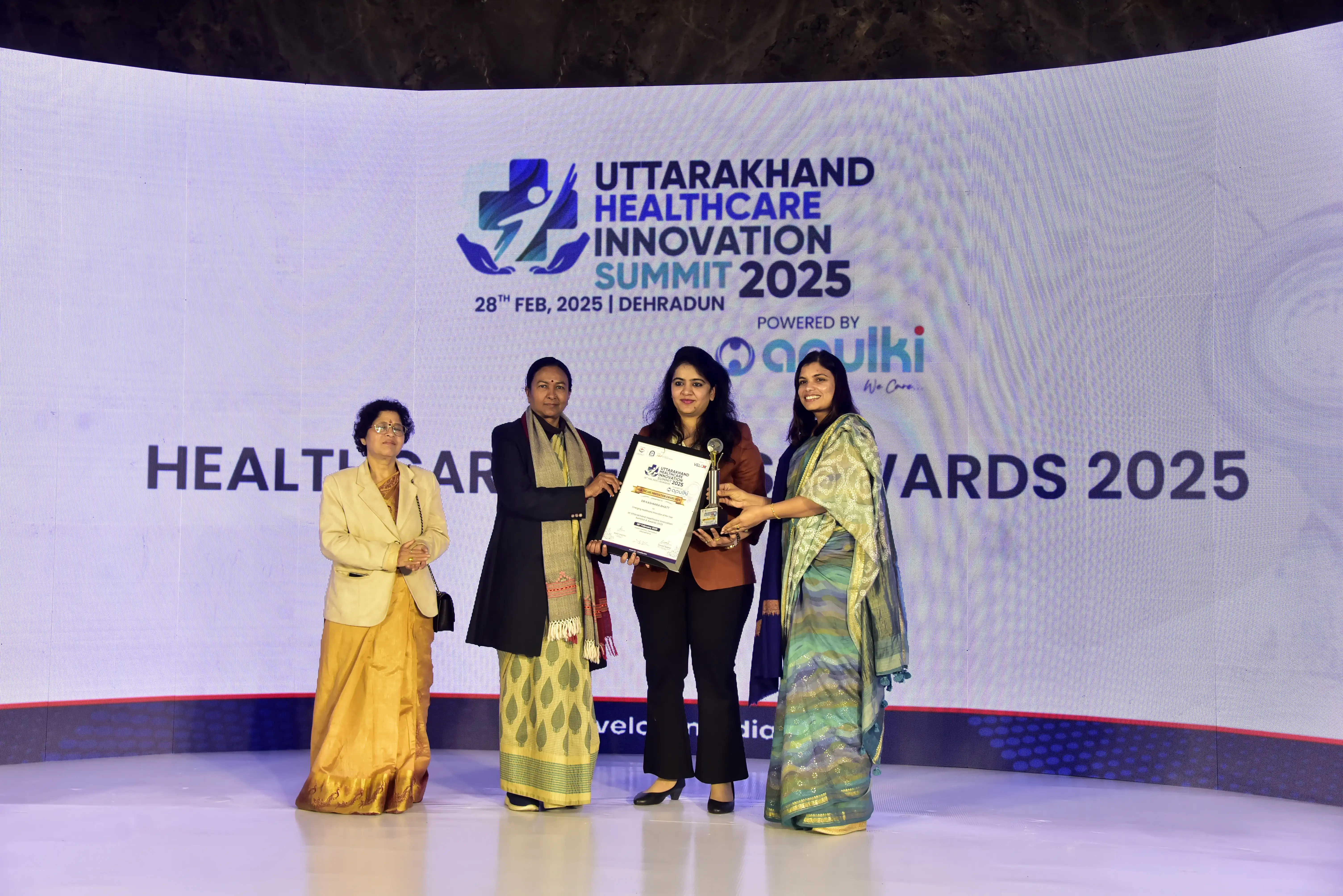 Summit hall ambience